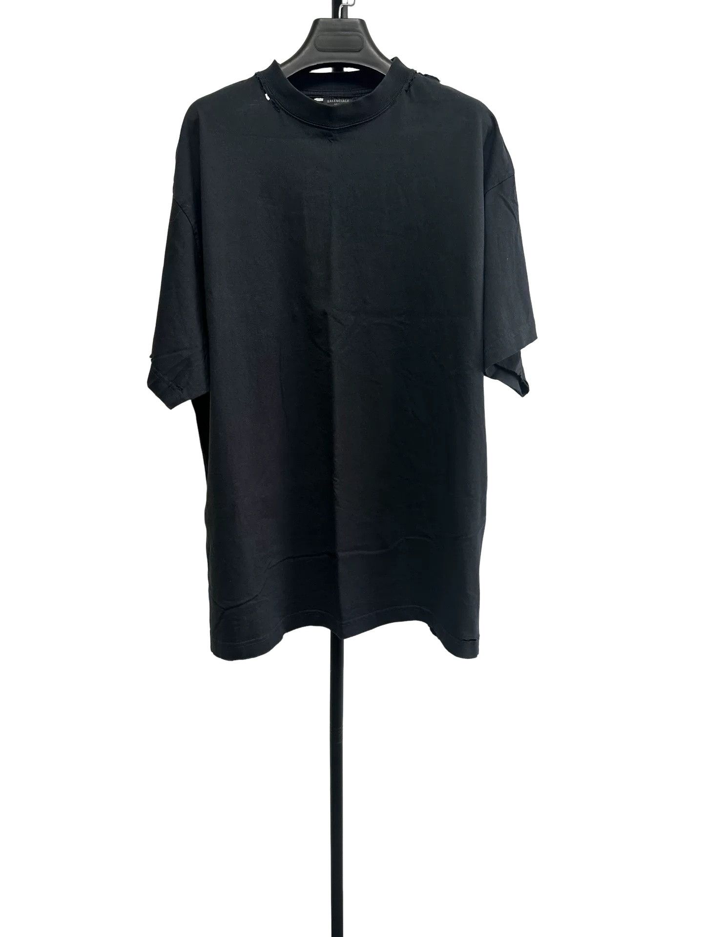 Balenciaga Balenciaga Tape Logo Distressed T-Shirt 2 Size US M / EU 48-50 / 2 - 1 Thumbnail