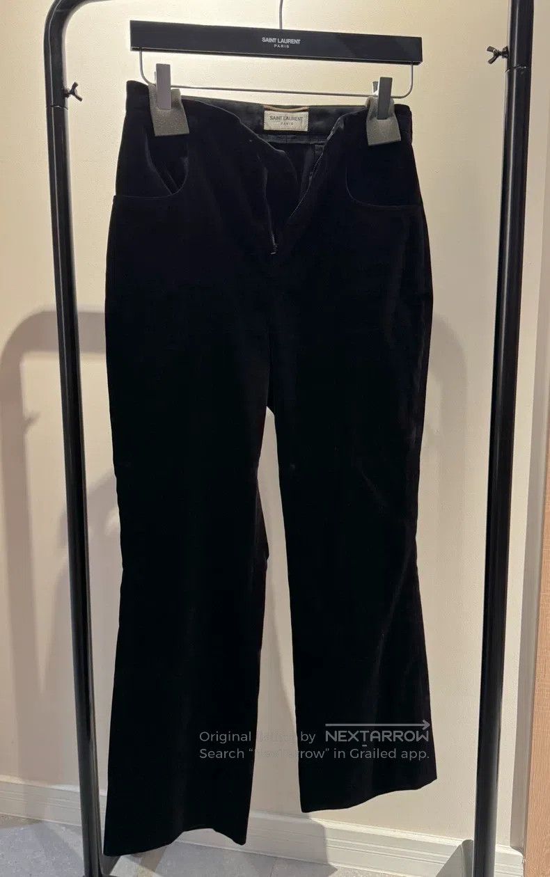 Saint Laurent Paris Saint Laurent Paris High-waisted Velvet Capri Pants Size US 38 / EU 54 - 2 Thumbnail