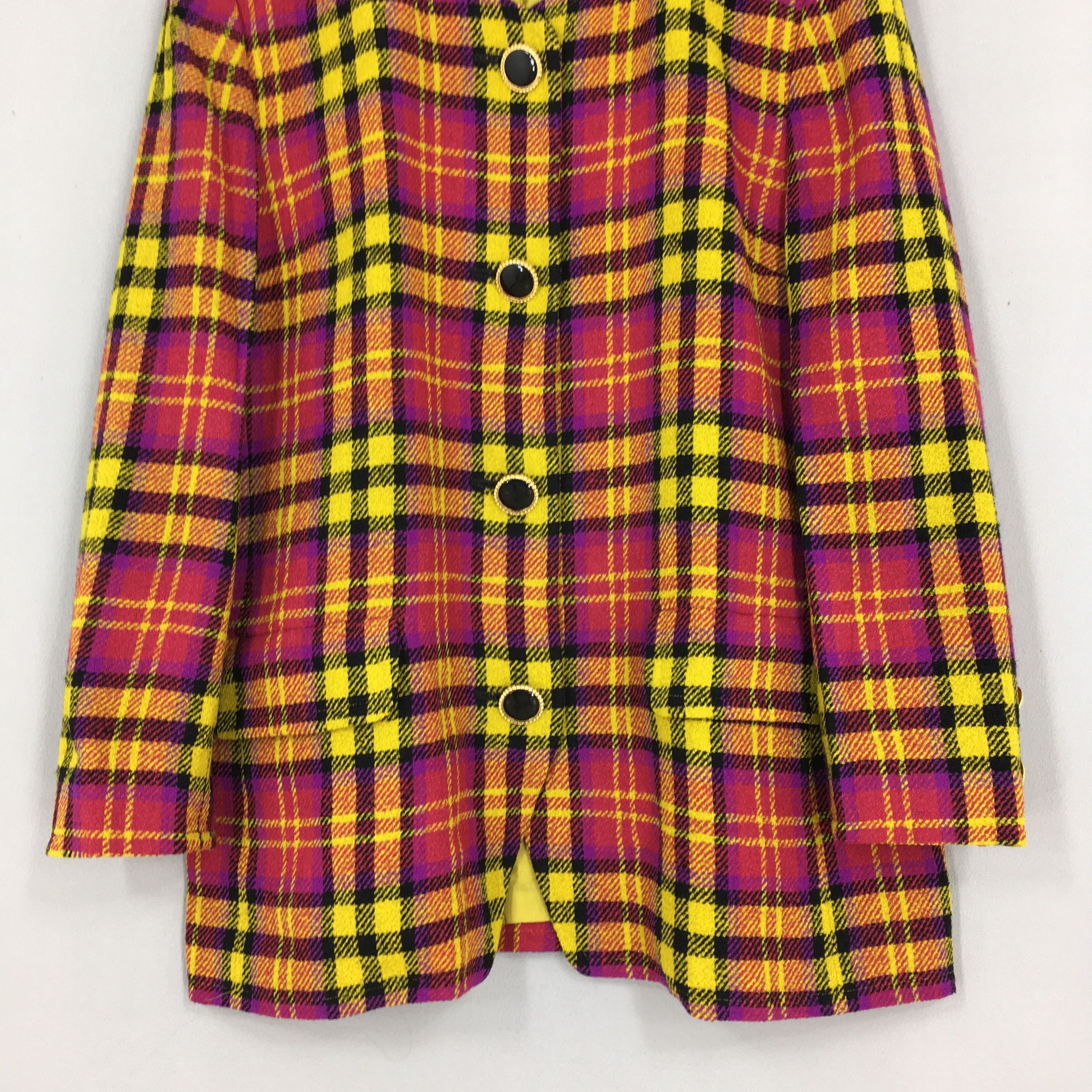 Designer × Givenchy × Vintage Vintage 90's Givenchy Checkered Women Coat Medium Size M / US 6-8 / IT 42-44 - 3 Thumbnail