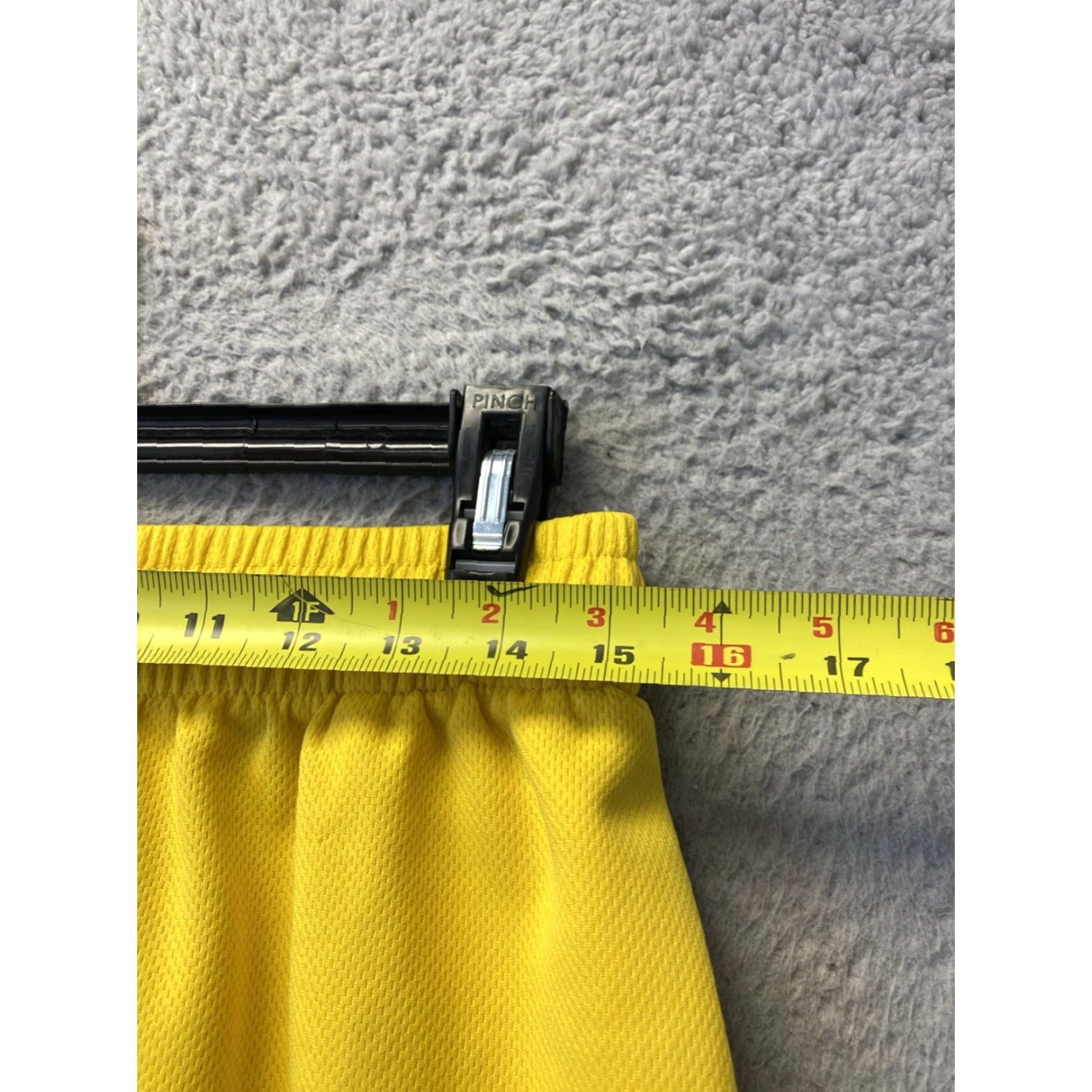 NBA NBA LA Lakers LeBron James Basketball Shorts Men's Medium Yellow 9in Inseam Size US 31 - 5 Thumbnail