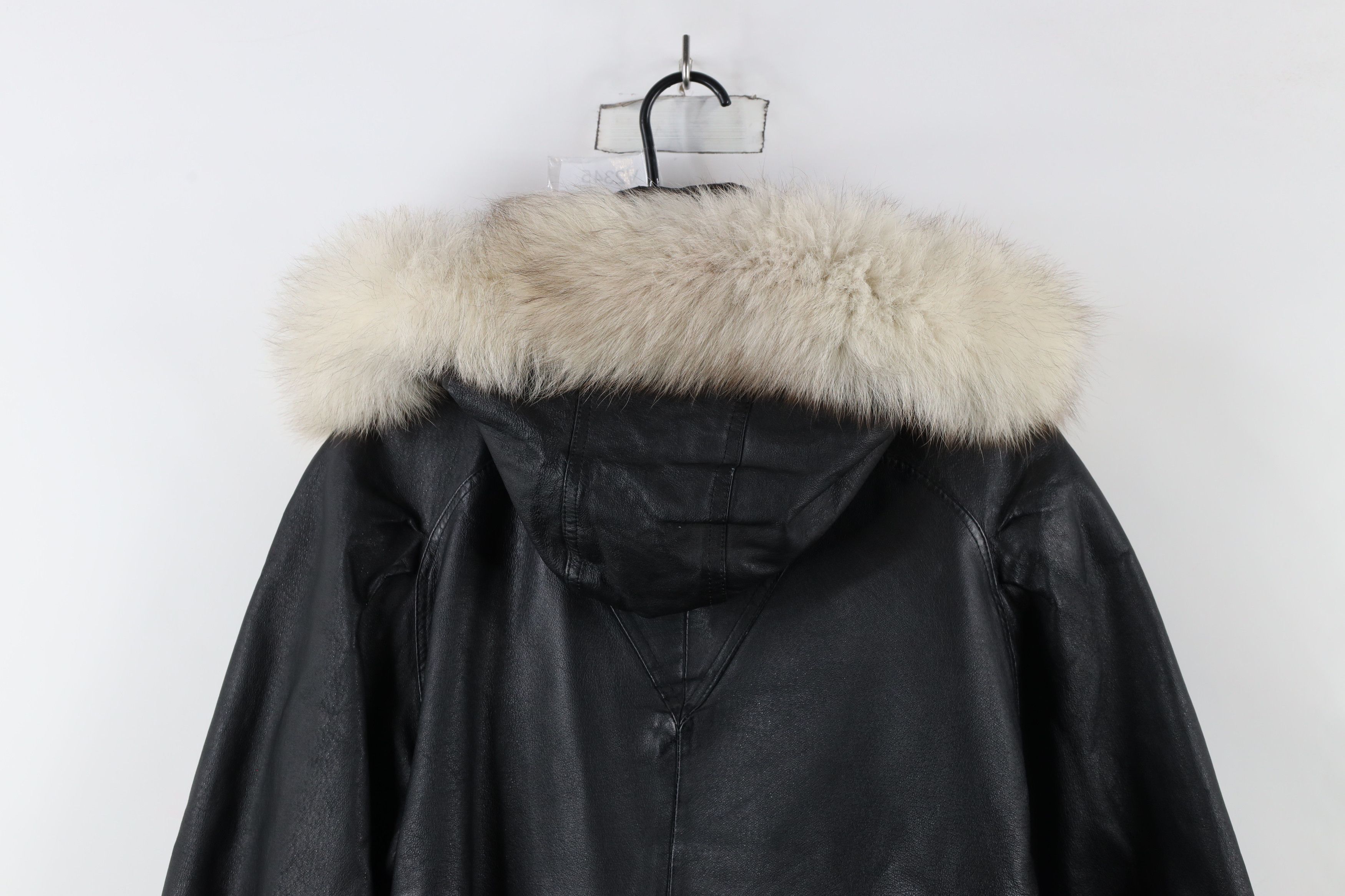 Vintage Vintage 90s Streetwear Fur Trim Hooded Leather Bomber Jacket Size US M / EU 48-50 / 2 - 14 Thumbnail