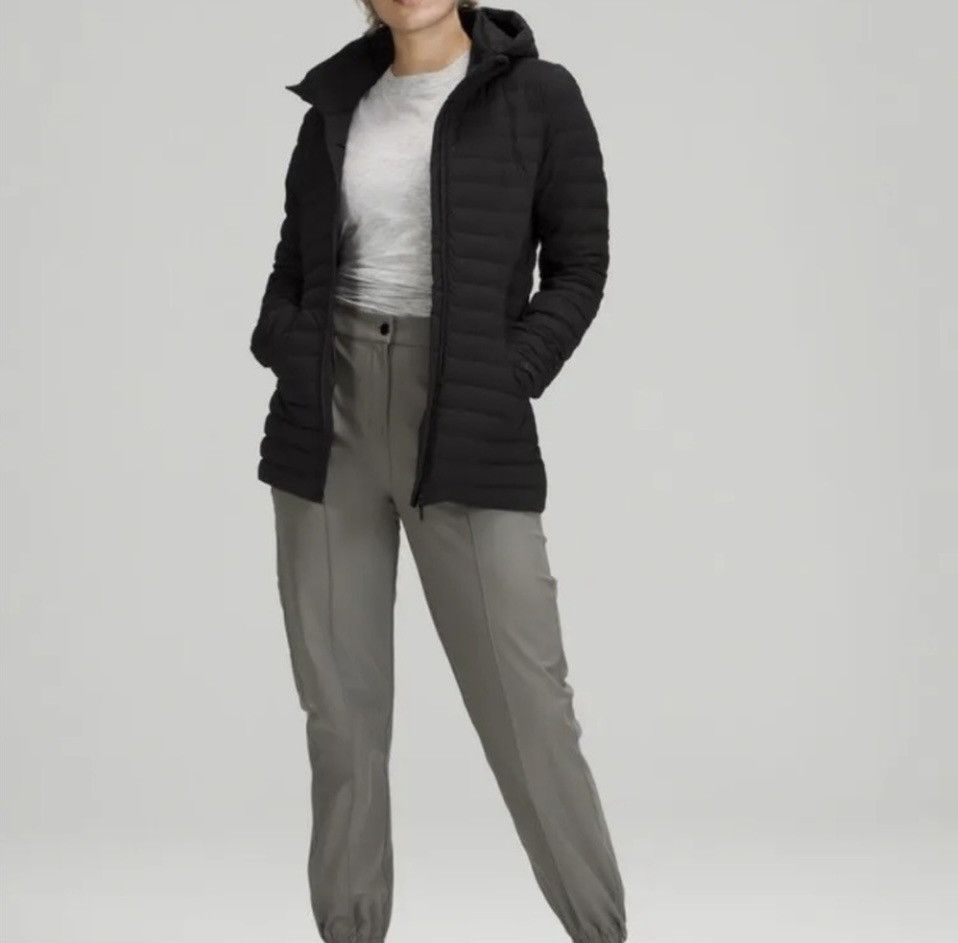 Lululemon Lululemon Pack It Down Short Jacket Black sz.6 Size S / US 4 / IT 40 - 3 Thumbnail