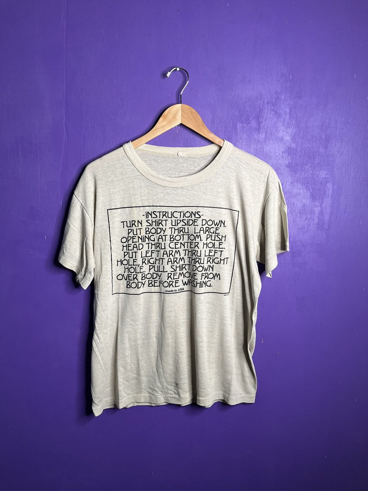 Vintage Vintage 80s instructions how to wear a t-shirt Size US M / EU 48-50 / 2 - 1 Thumbnail