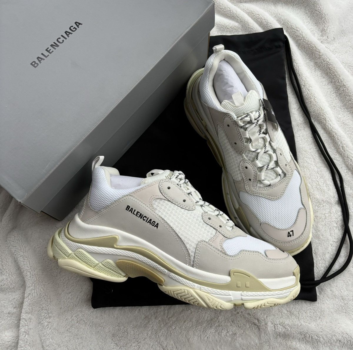 Balenciaga Balenciaga Honeycomb Triple S Sneakers Size US 14 / EU 47 - 1 Thumbnail