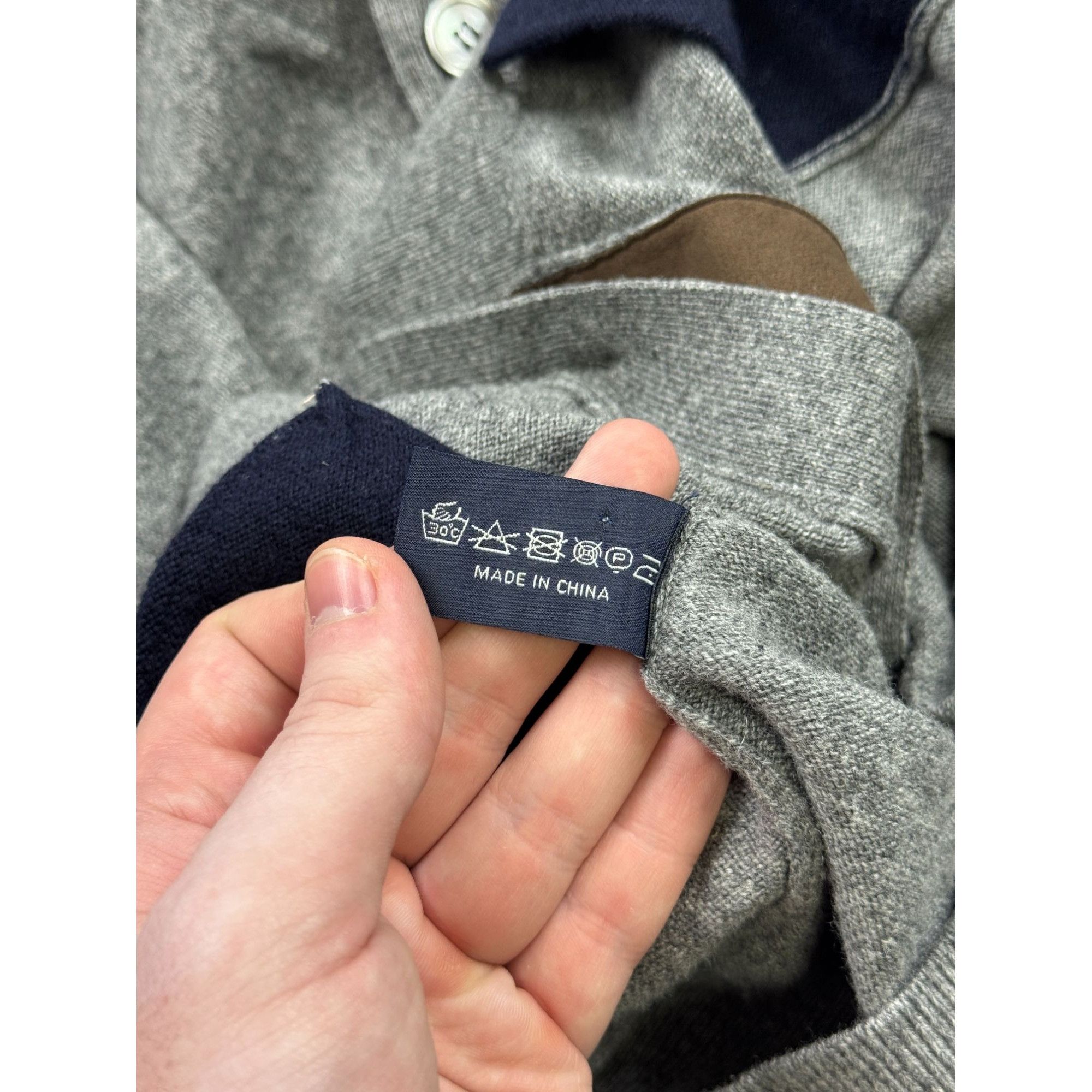 Boggi Boggi Milano Wool Cashmere Blend Cardigan (Y1211) Size US XL / EU 56 / 4 - 7 Thumbnail