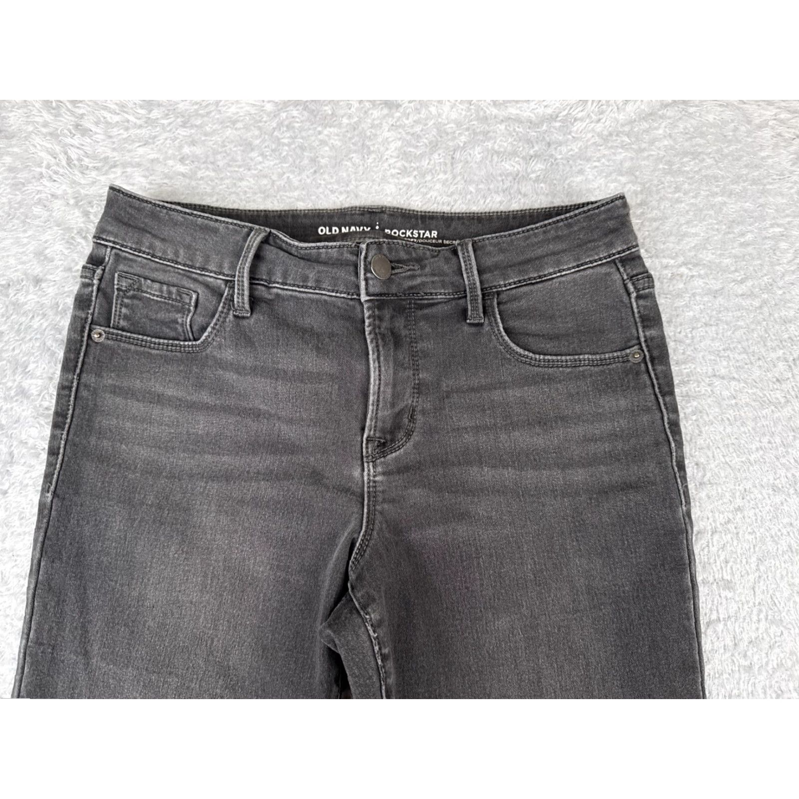 Old Navy Old Navy Jeans Women 4 Black Denim Skinny Mid Rise 28 Inseam 27 Distressed Pockets Logo 90s Retro Designer Size 27" / US 4 / IT 40 - 4 Thumbnail