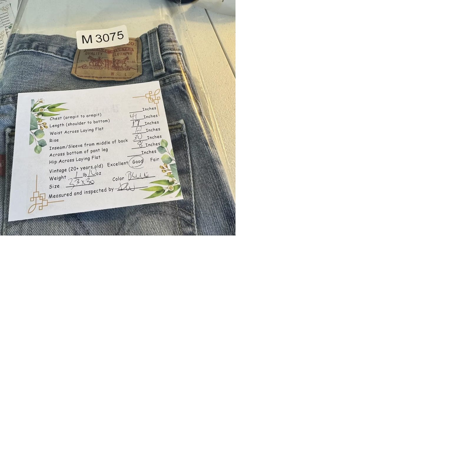 Levi's VINTAGE Levi's 505 Jeans Mens 33x30 Blue Regular Fit Straight Denim Light Wash Size US 33 - 9 Thumbnail