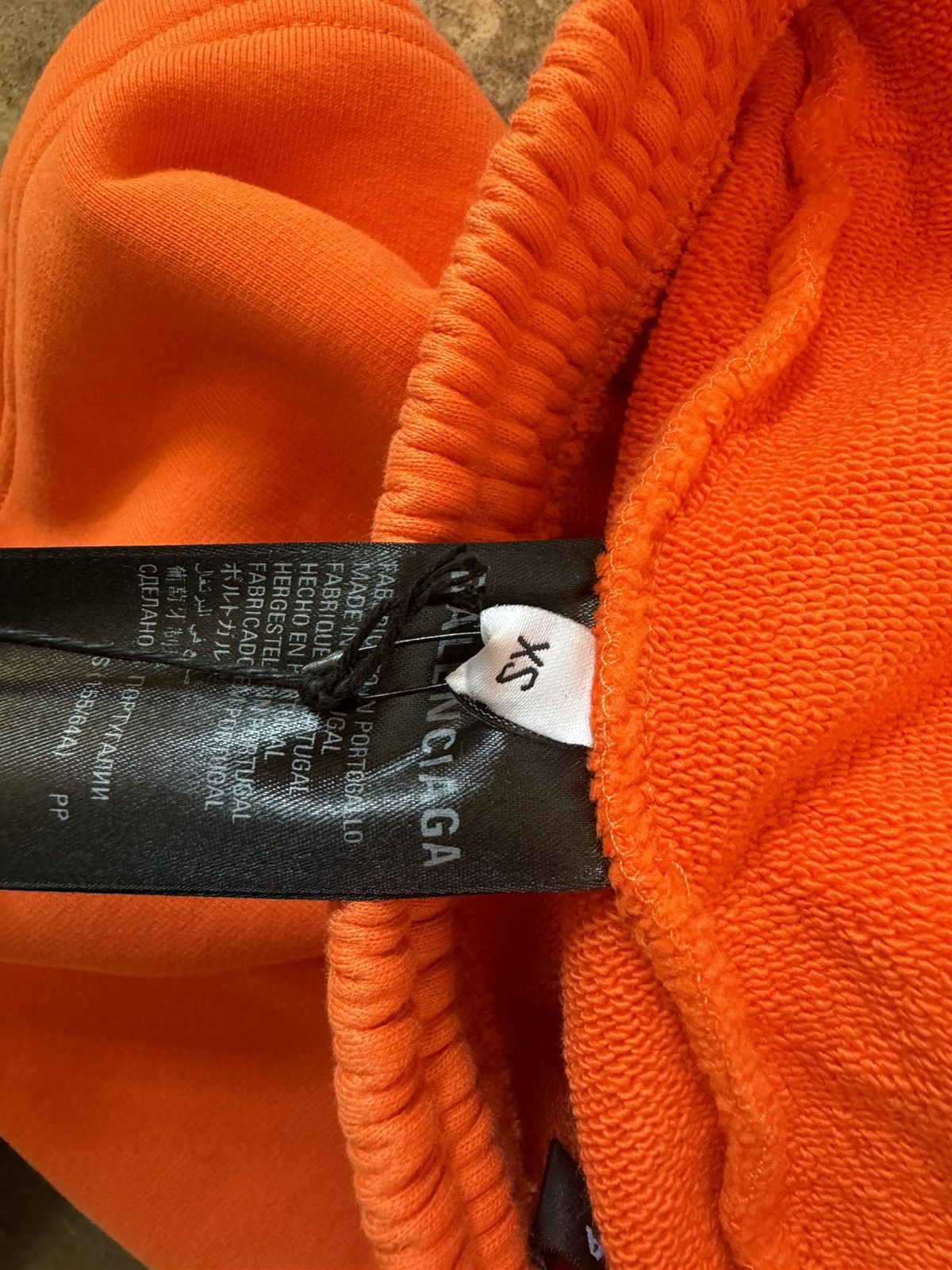 Balenciaga Balenciaga Orange Shorts Size US 30 / EU 46 - 8 Thumbnail