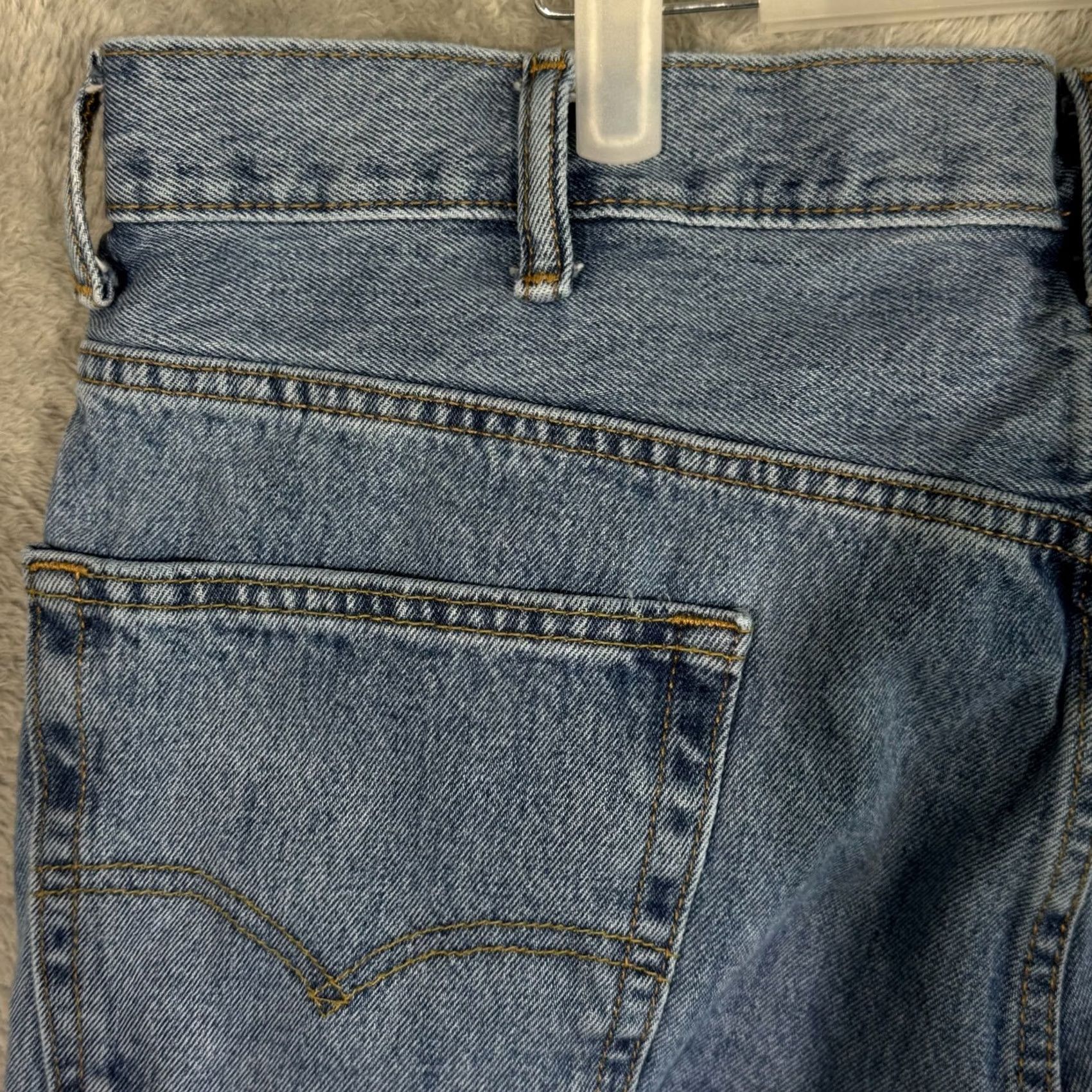 Levi's VINTAGE Levi’s 550 Jeans Men 44x29 Relaxed Straight Blue Denim Medium Wash Size US 44 / EU 60 - 6 Thumbnail