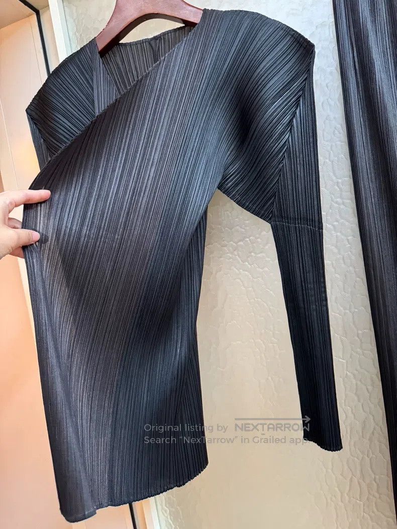 Issey Miyake Issey Miyake Black Coat Size L / US 10 / IT 46 - 4 Thumbnail