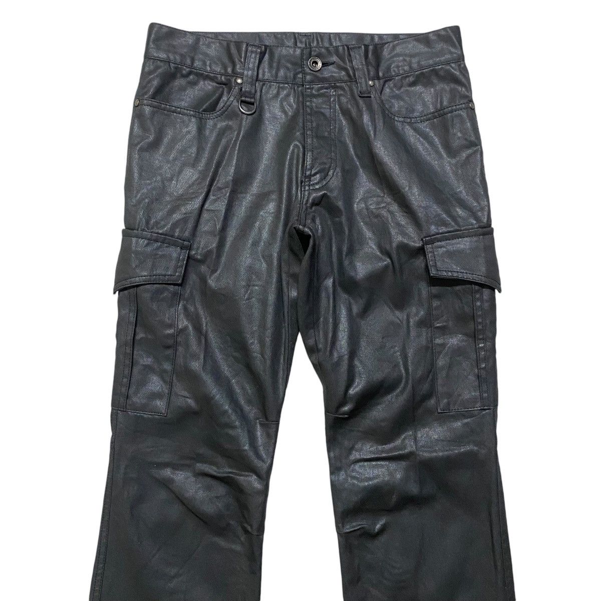 5351 POUR LES HOMMES 5351 Pour Les Hommes Black Waxed Cargo Pants Size US 30 / EU 46 - 4 Thumbnail
