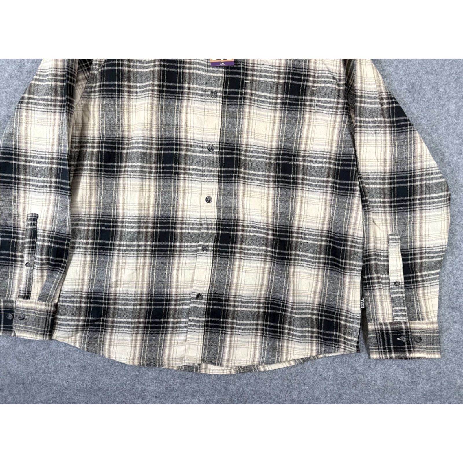 Eddie Bauer VINTAGE Eddie Bauer Flannel Shirt Mens 2XL Cream Black Plaid Button-Up Long Sleeve NWT Size US XXL / EU 58 / 5 - 4 Thumbnail