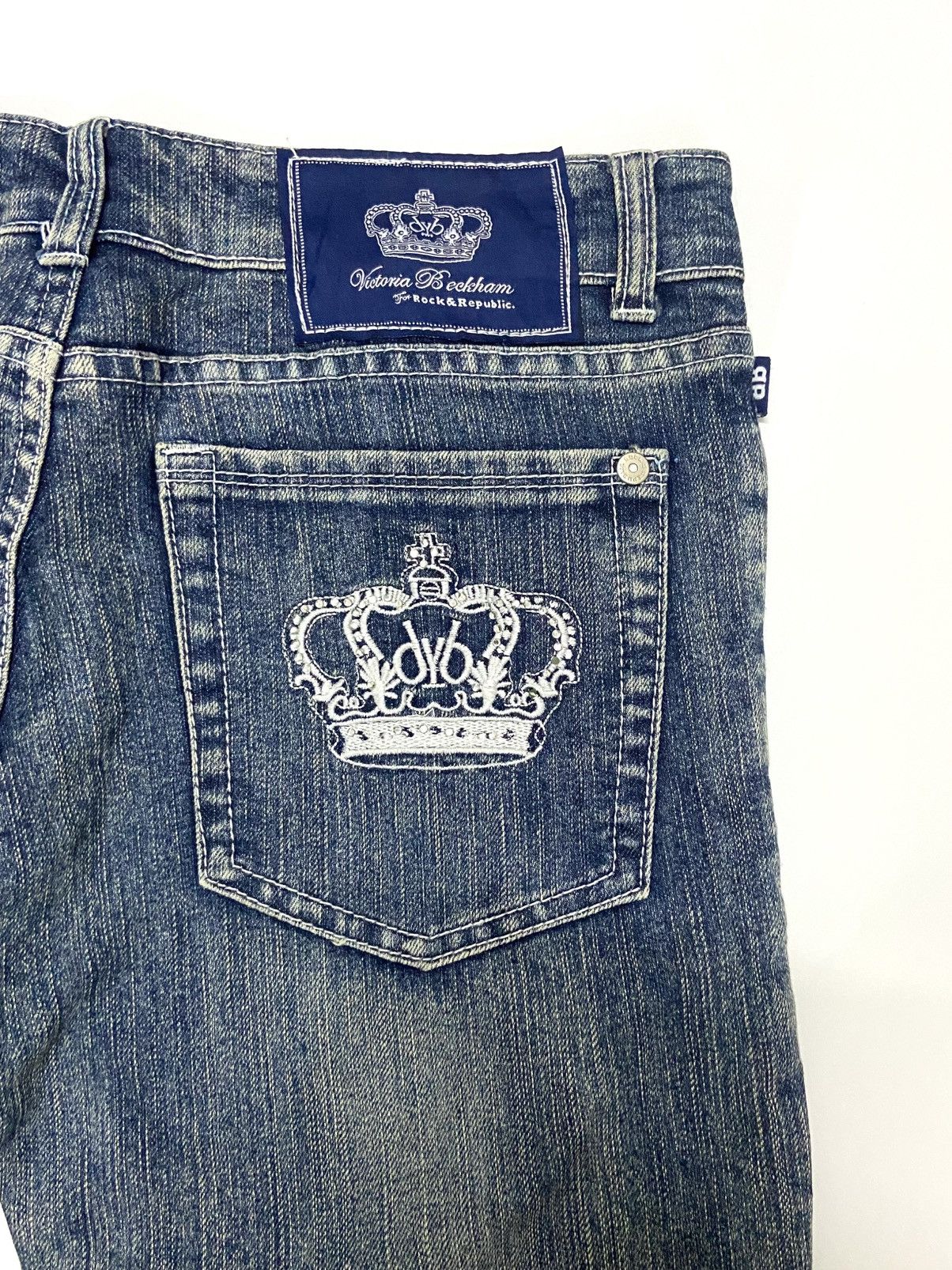 Victoria Beckham VICTORIA BECKHAM ROCK N REPUBLIC FLARE JEANS Size 28" / US 6 / IT 42 - 16 Thumbnail