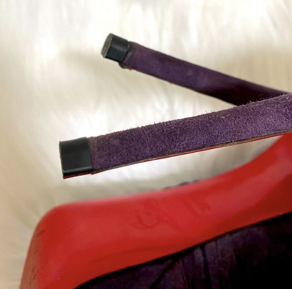 Christian Louboutin Christian Louboutin Peep Toe Suede Heels Size US 7.5 / IT 37.5 - 7 Thumbnail