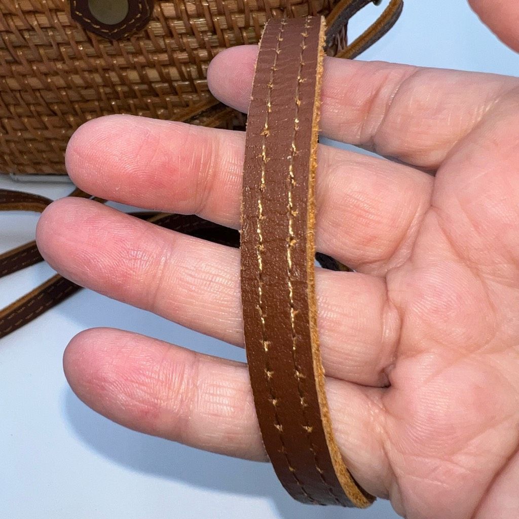 Vintage Vintage Handmade Wicker Basket and Leather Crossbody Bag Size ONE SIZE - 2 Thumbnail