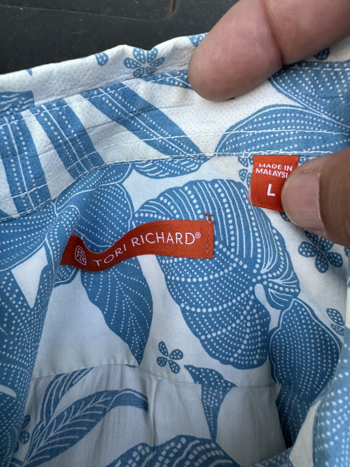 Tori Richard PreOwned Tori Richard Hawaiian Print Blue/White Men's L Size US L / EU 52-54 / 3 - 4 Thumbnail