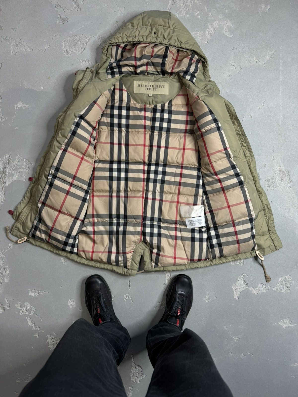 Burberry Burberry Black Down Jacket Puffer Parka Size S - M Size S / US 4 / IT 40 - 8 Thumbnail