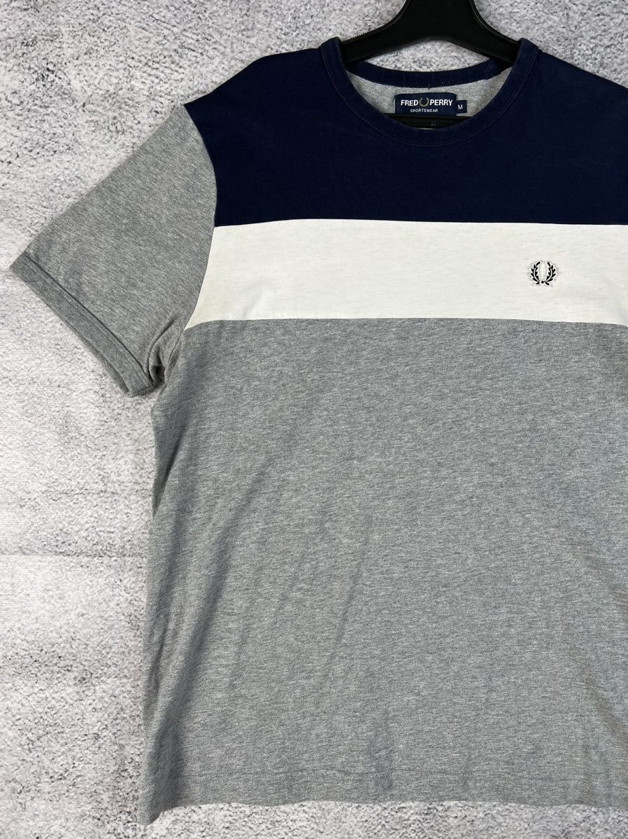 Fred Perry Fred Perry small logo T-shirt Y2K Size US M / EU 48-50 / 2 - 3 Thumbnail