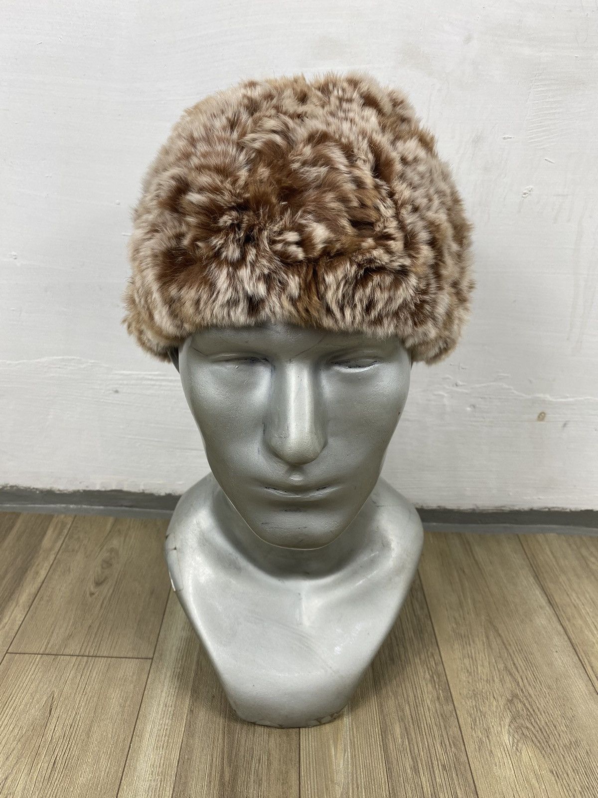 Japanese Brand Gravure Stretch Fur Beanie Hats Size ONE SIZE - 1 Thumbnail