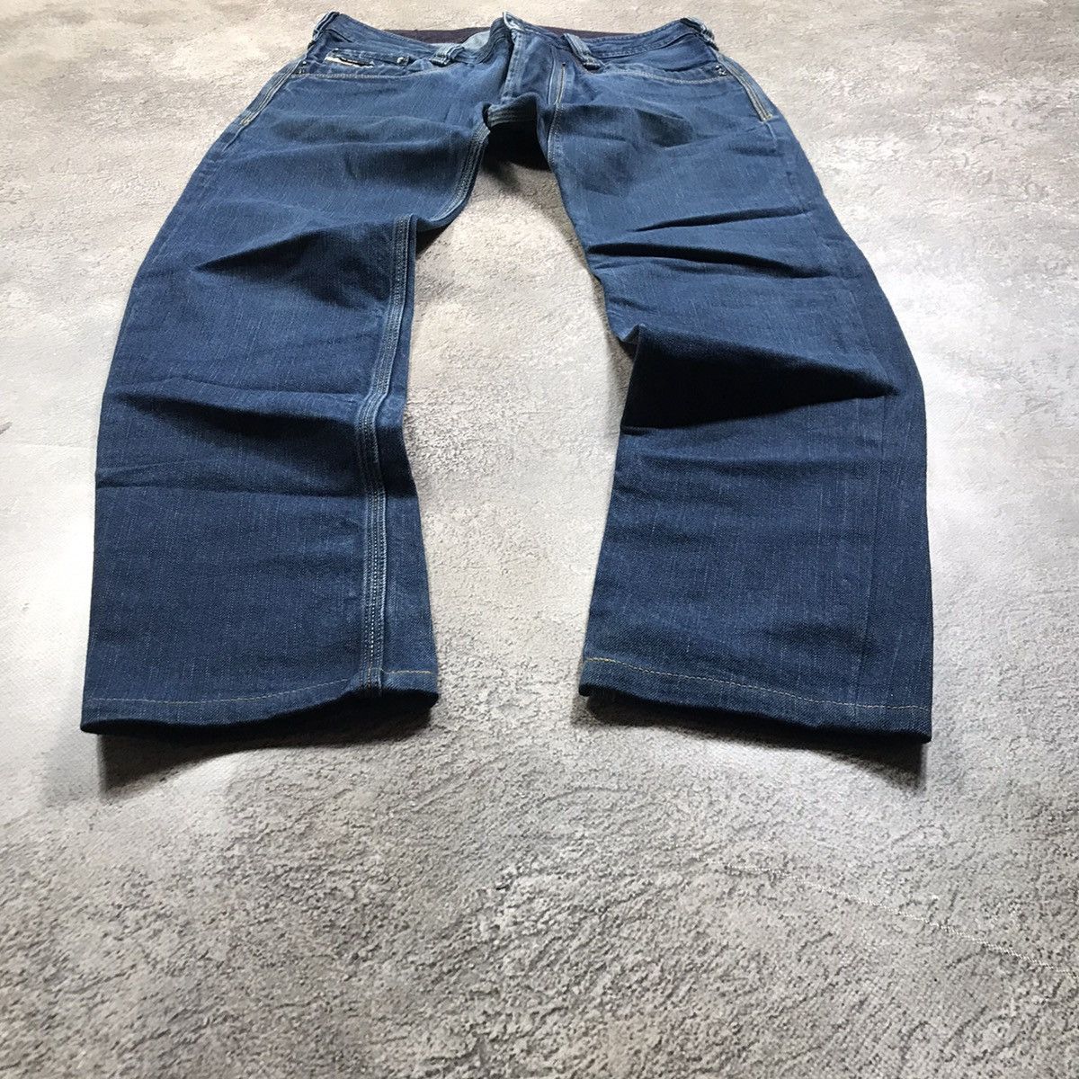 Vintage Vintage Y2K Diesel Baggy Low Rise Distressed Jeans W31 Logo Size US 31 - 1 Thumbnail