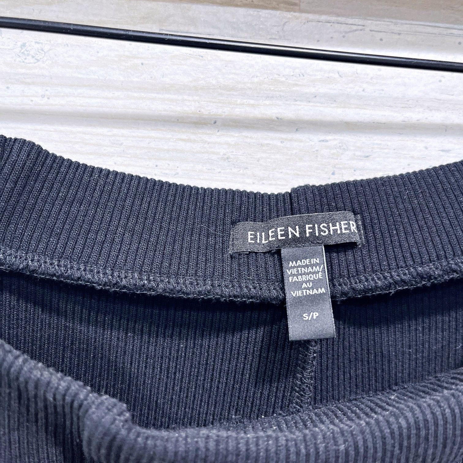 Eileen Fisher Eileen Fisher Wide Leg Cropped Ribbed Knit Pants Black S Size 28" / US 6 / IT 42 - 5 Thumbnail