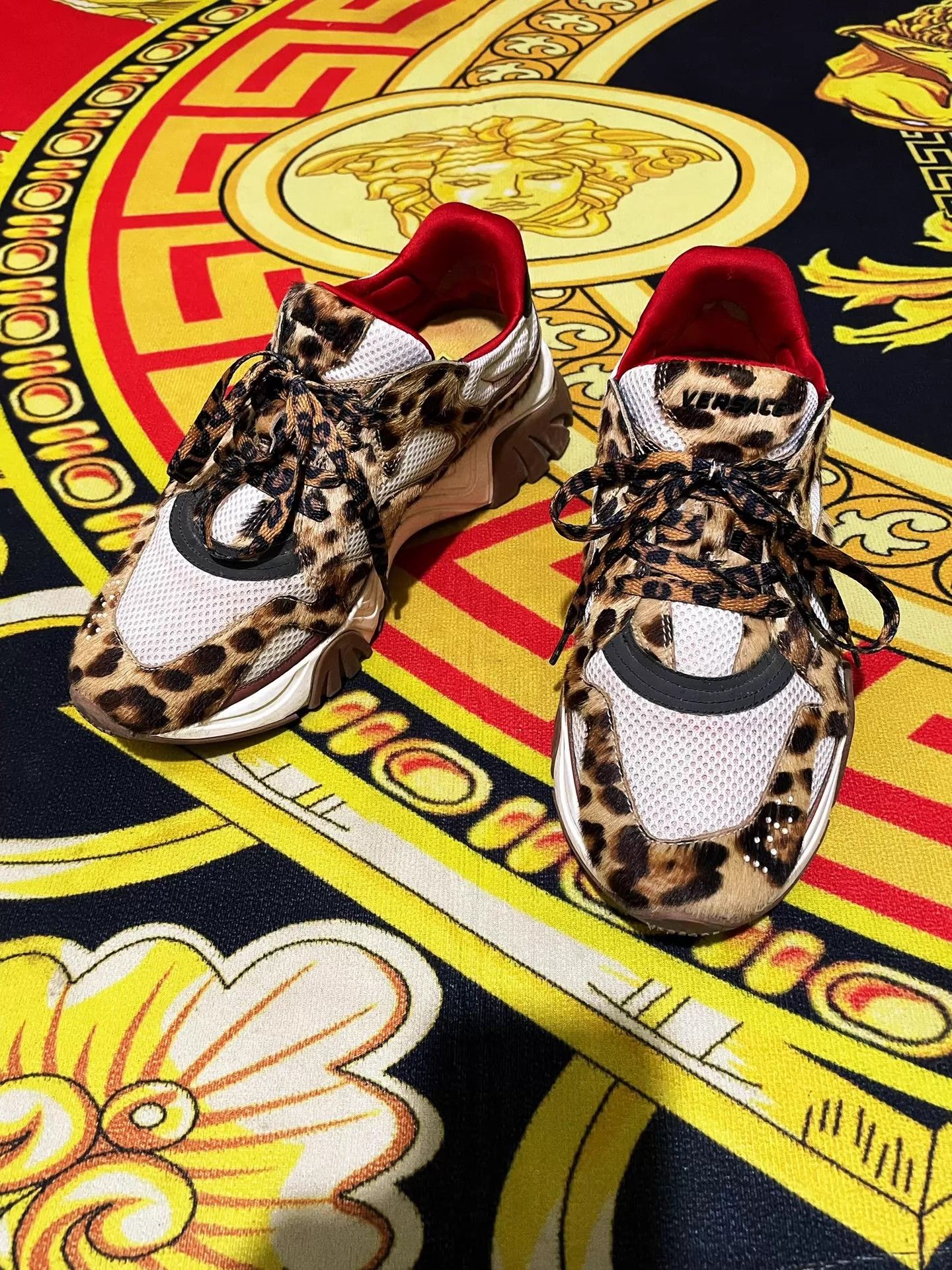 Versace Versace Runway Squalo Low Top Sneakers Size 42 Size US 9 / EU 42 - 1 Thumbnail