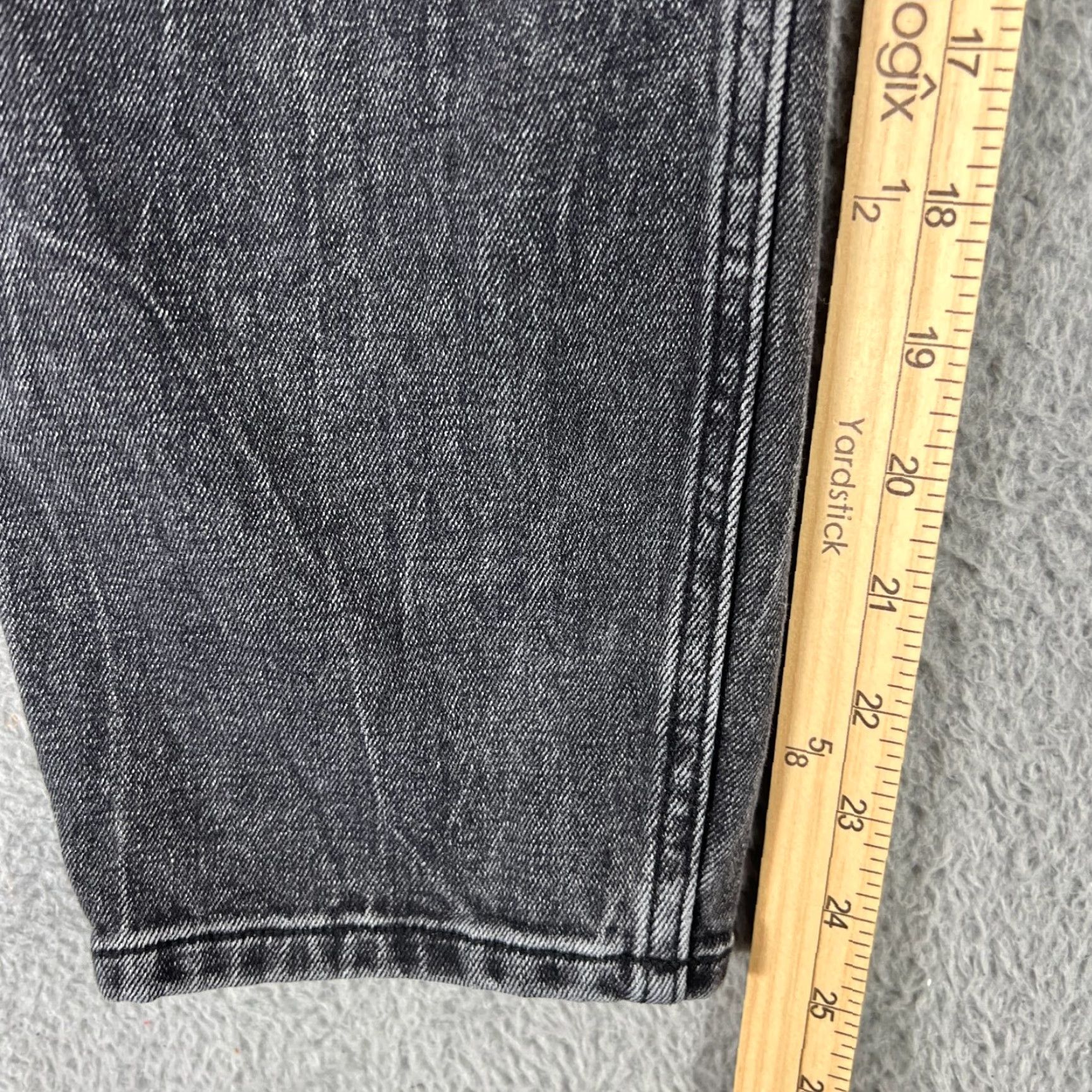 Abercrombie & Fitch VINTAGE Abercrombie & Fitch Mom High Rise Jeans Size 2 Womens Black Cotton Denim Fall Size 26" / US 2 / IT 38 - 3 Thumbnail