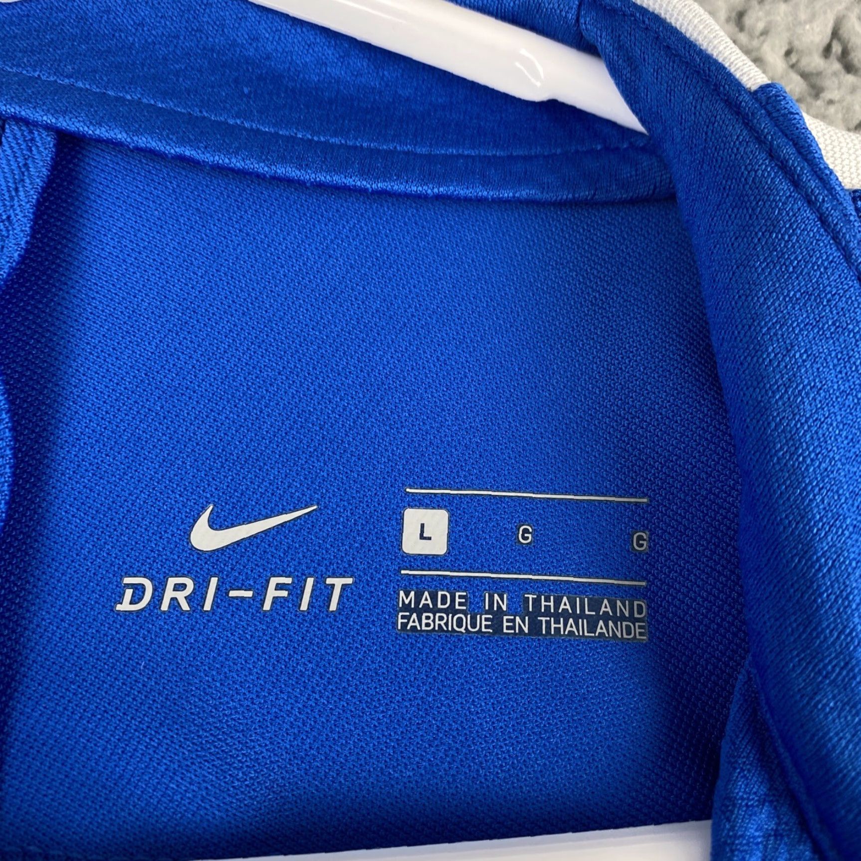 Nike Nike Sweater Mens L Blue 1/4 Zip Dri Fit Pullover Swoosh Athletic Storm/38-28 Size US L / EU 52-54 / 3 - 4 Thumbnail