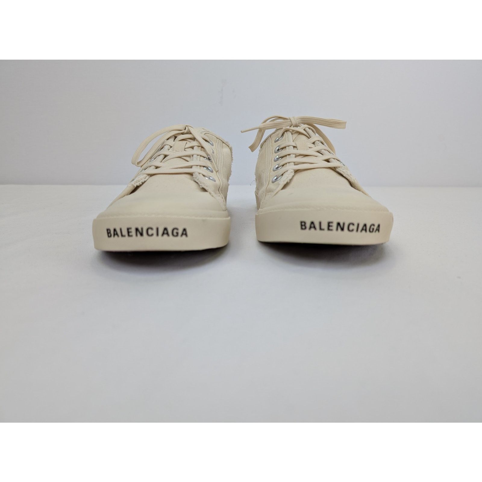Balenciaga o1rshd1 Mule Destroyed Rubber Sole Paris Mule in White Size US 13 / EU 46 - 10 Thumbnail
