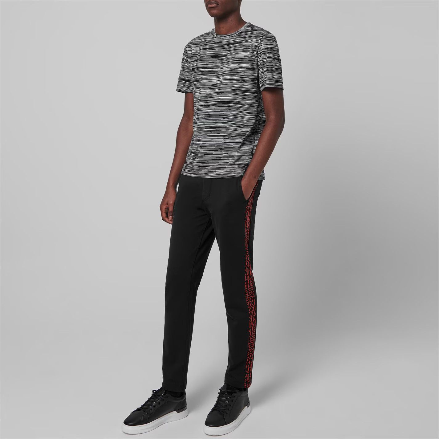 Missoni o1g2r1mq0426 Broken Stripe T Shirt in Multicolor Size US L / EU 52-54 / 3 - 5 Thumbnail