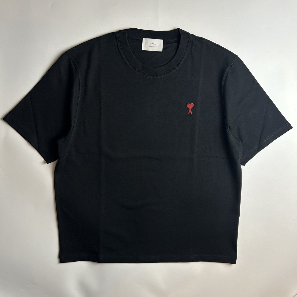 AMI Ami Paris Logo Embroidery T-shirt NEW Size US XL / EU 56 / 4 - 1 Thumbnail