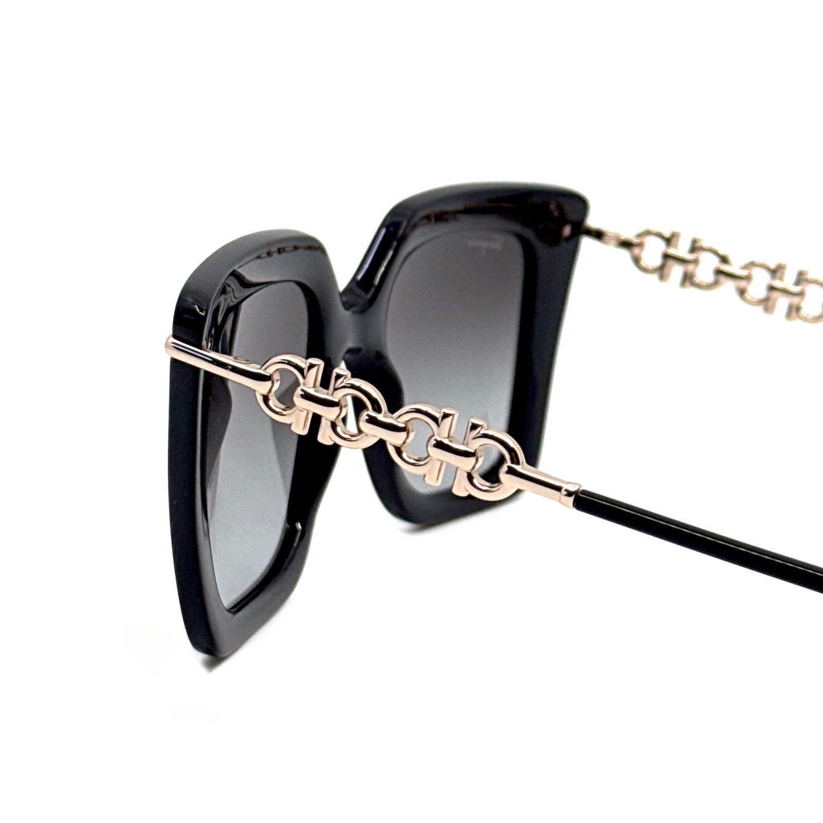 Salvatore Ferragamo New, SALVATORE FERRAGAMO Sunglasses SF1041S 001 Authentic Size ONE SIZE - 7 Thumbnail