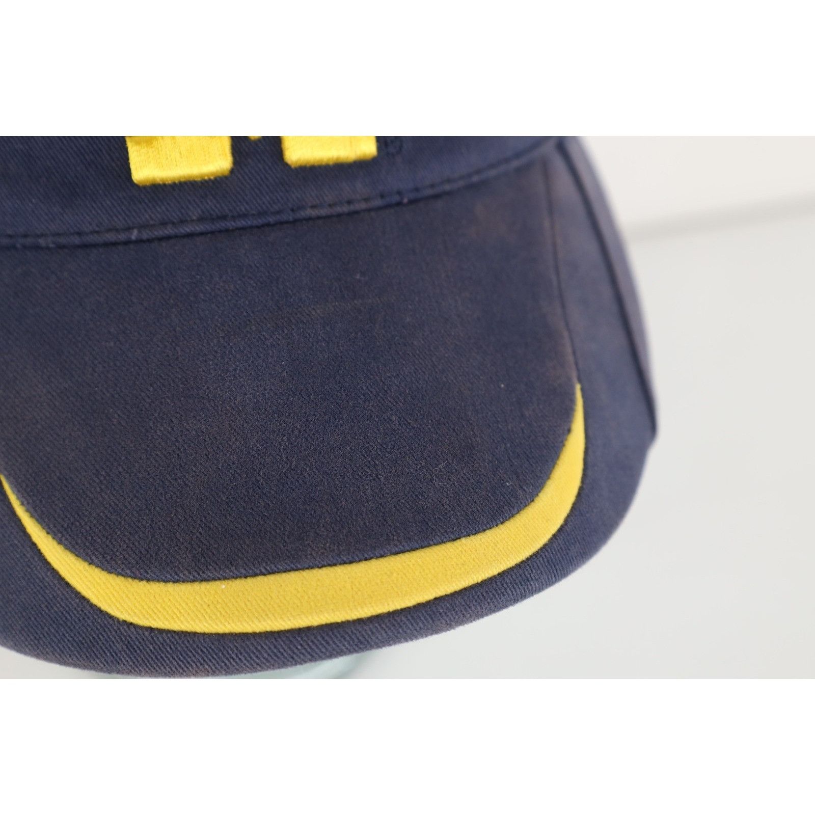 Nike Vintage Nike Mini Swoosh University of Michigan Visor Hat Size ONE SIZE - 2 Thumbnail