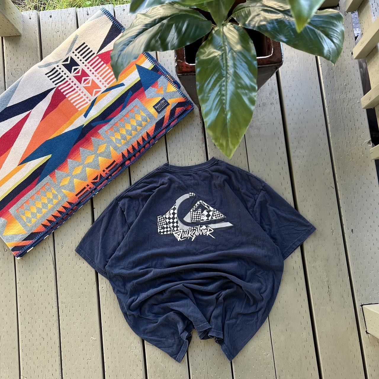 Quiksilver × Vintage Vintage Quiksilver Tee Size US XL / EU 56 / 4 - 1 Thumbnail