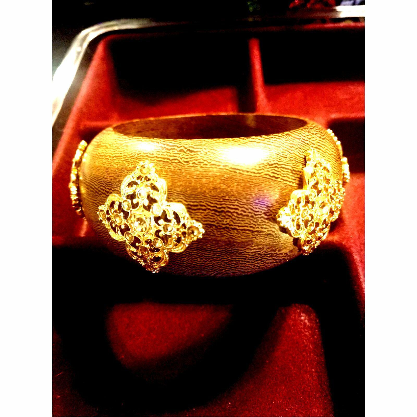 Vintage Spring Street~Classy Decorative Bracelet Size ONE SIZE - 1 Thumbnail