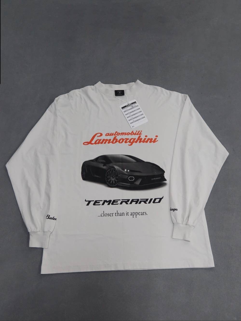 Balenciaga Balenciaga x Lamborghini Car Print Long Sleeve T-Shirt US S Size US S / EU 44-46 / 1 - 1 Thumbnail