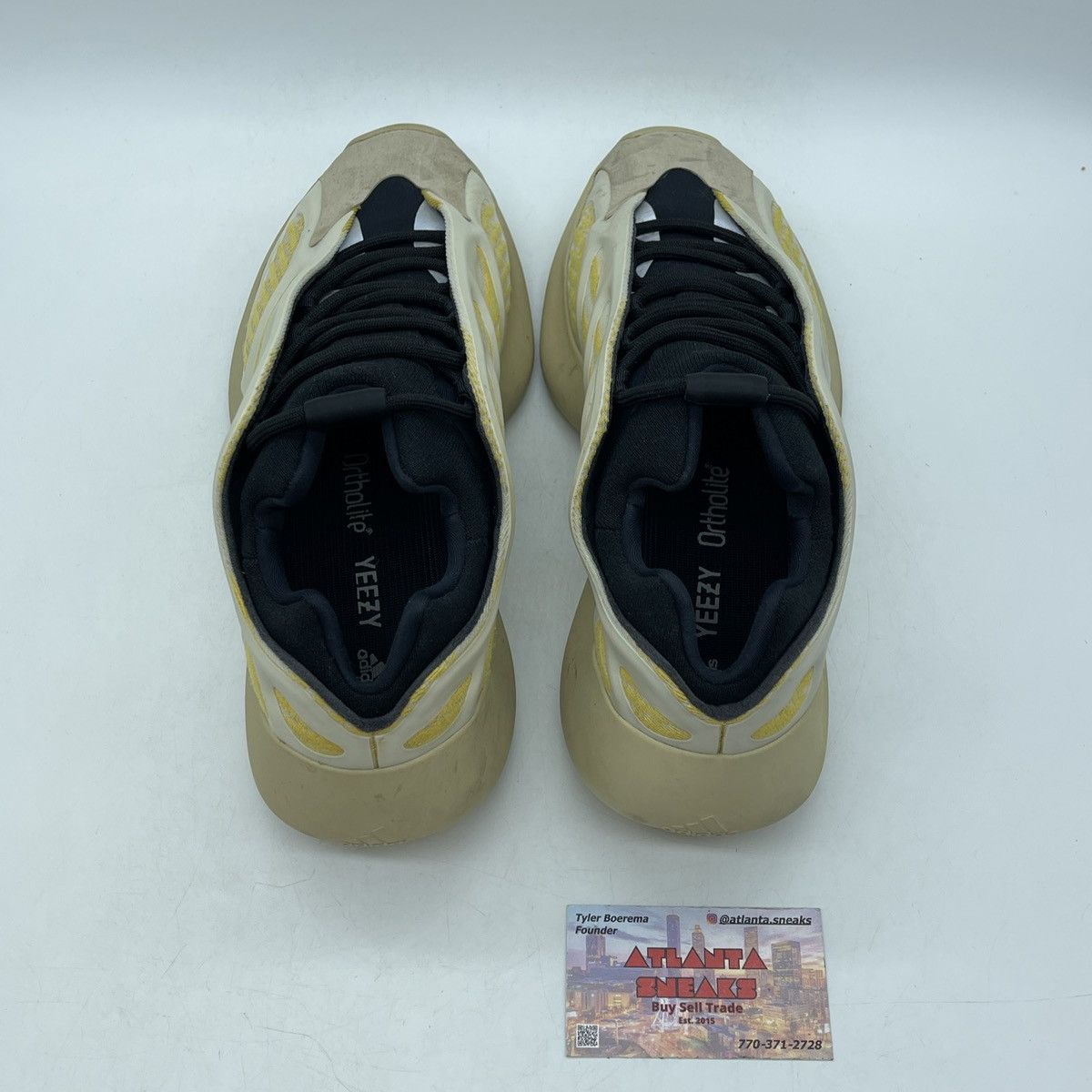 Adidas Yeezy 700 safflower Size US 10.5 / EU 43-44 - 6 Thumbnail