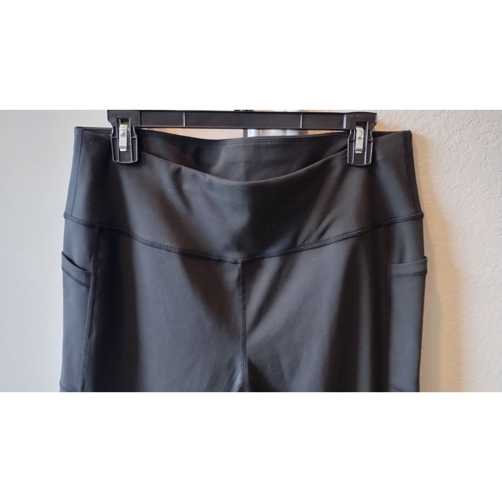 Other Women Compressive Leggings Wide Flat Waistband Black Sz 2XL Size 37" - 2 Thumbnail