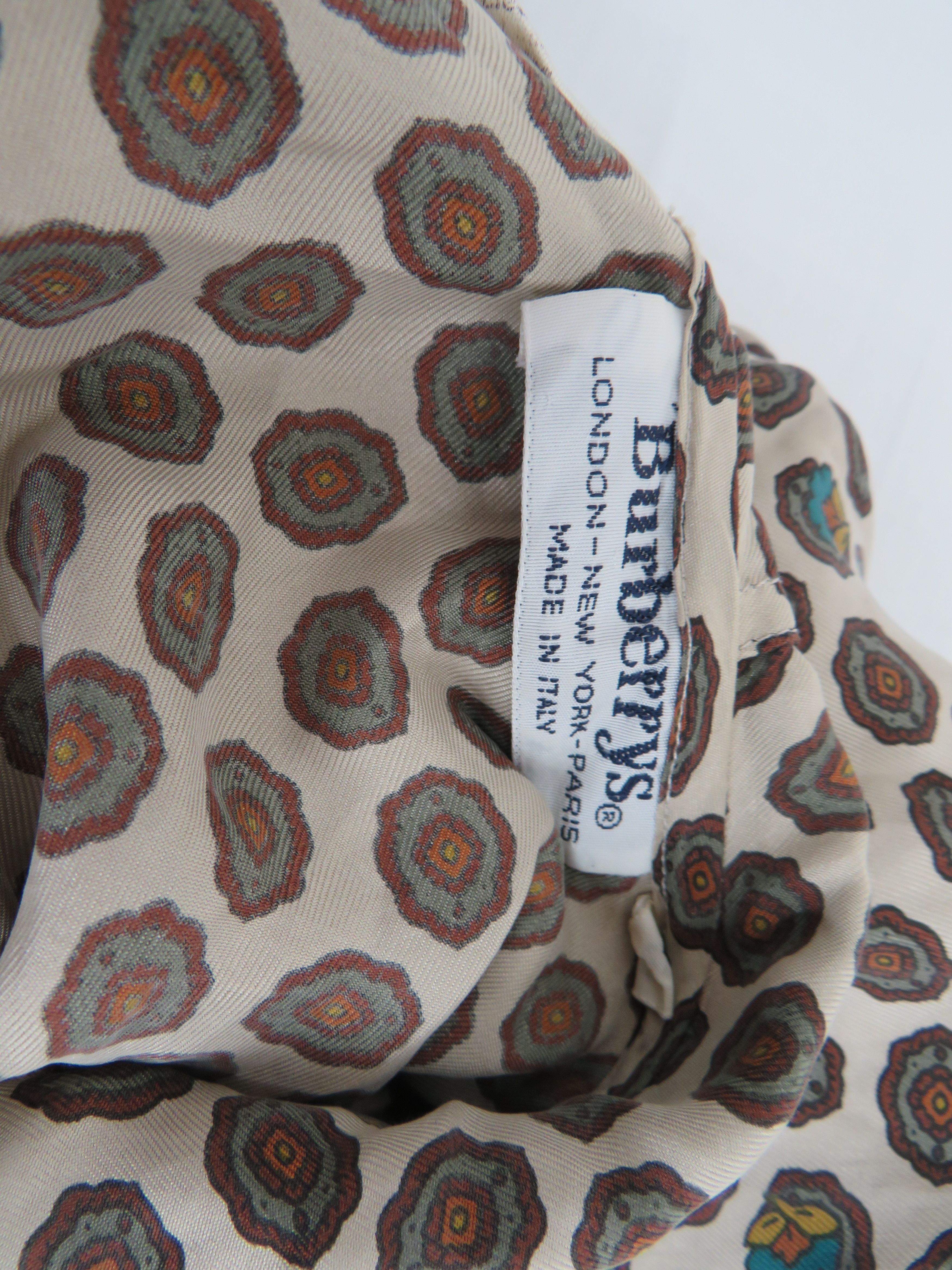 Burberry Burberry silk blouse Size XS / US 0-2 / IT 36-38 - 2 Thumbnail