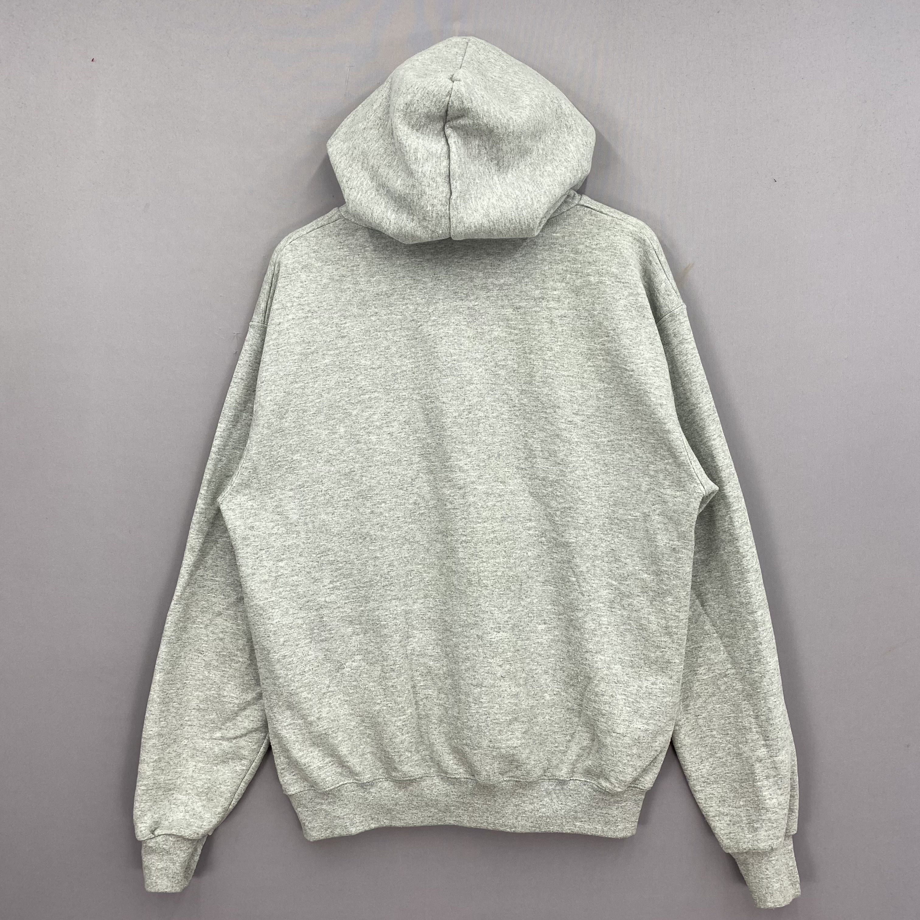 Champion Vintage Champion Sweater Y2K Hoodie Sweatshirt Size L Jumper Size US L / EU 52-54 / 3 - 4 Thumbnail