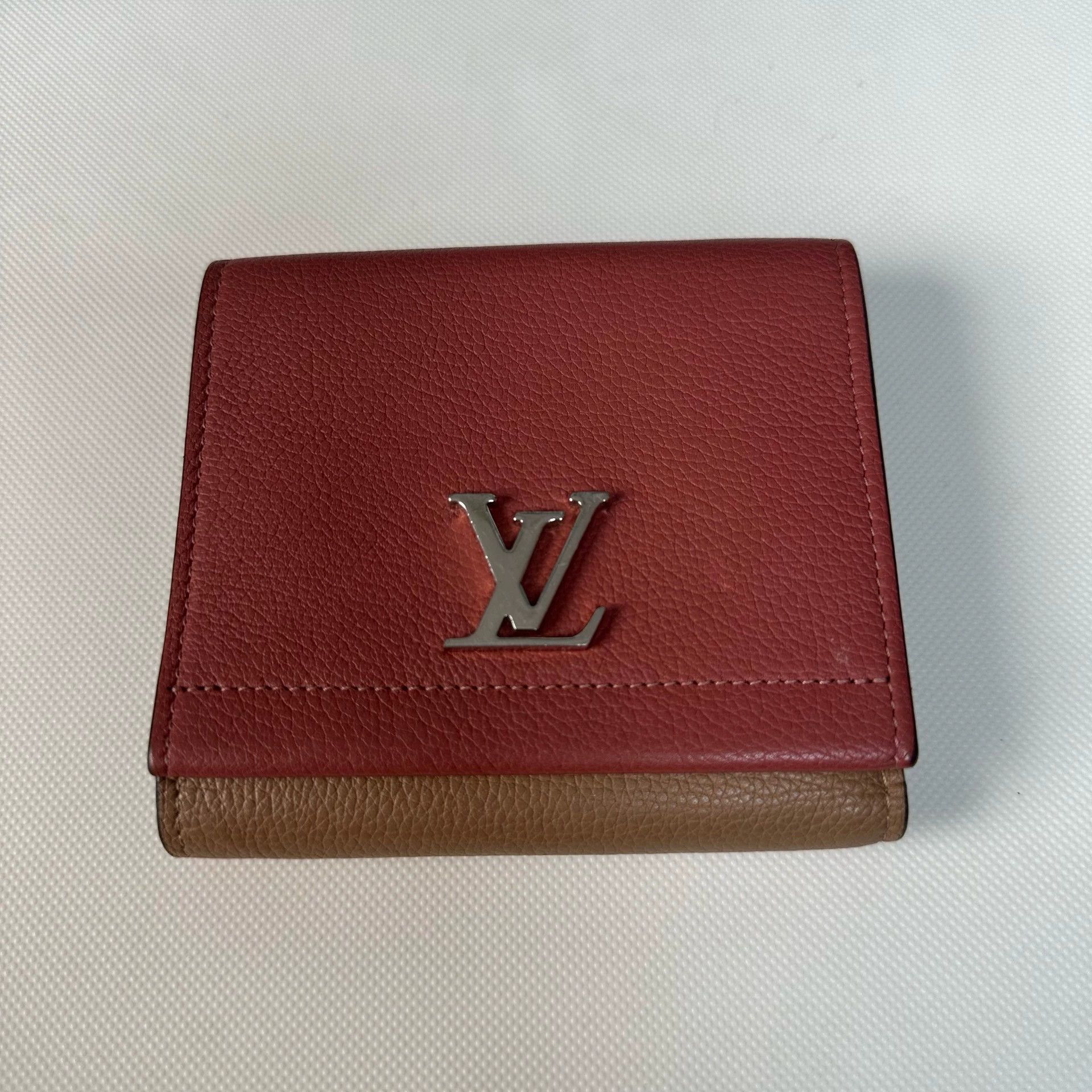 Louis Vuitton LOUIS VUITTON Lockme II Color-Blocked Short Tri Wallet Size ONE SIZE - 1 Thumbnail