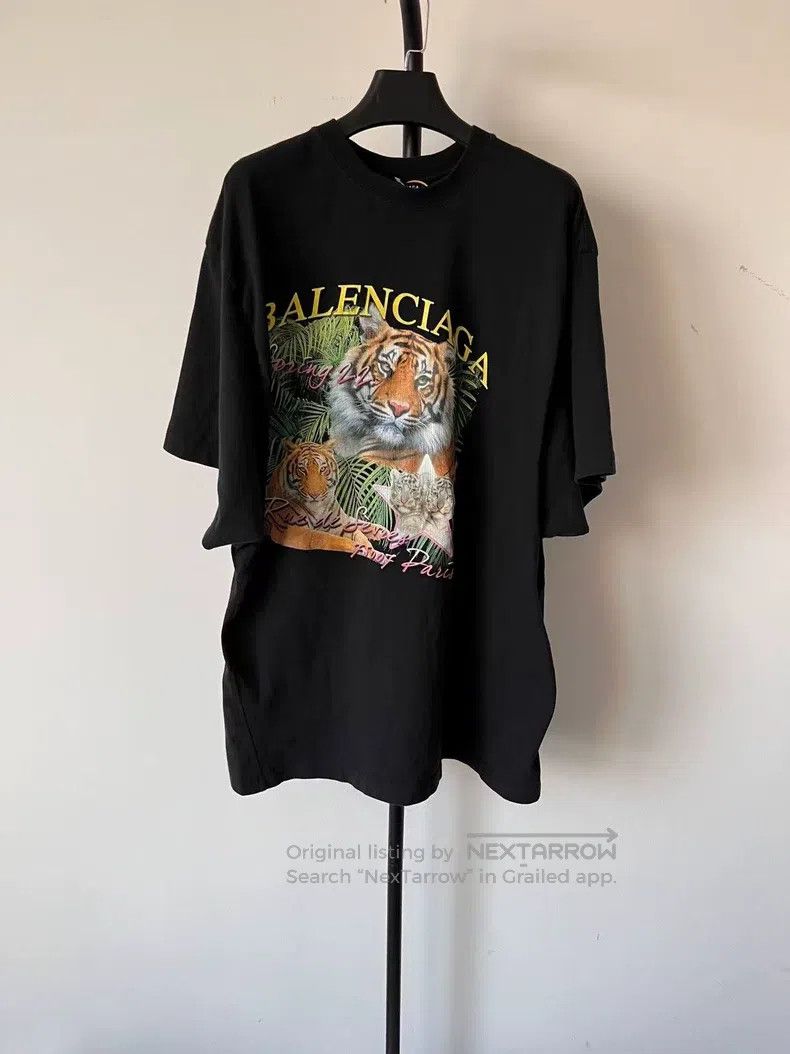 Balenciaga Balenciaga Tiger Head Jungle Pattern Letter Cartoon Printe Size US S / EU 44-46 / 1 - 1 Thumbnail