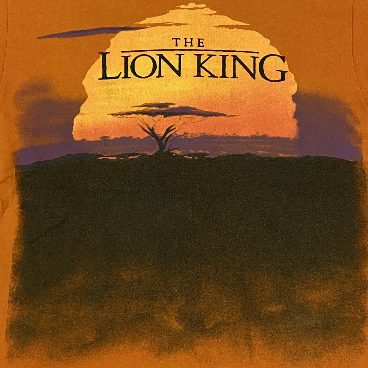 Disney × Vintage Vintage movie the lion king fullprint film scenery Size US S / EU 44-46 / 1 - 2 Thumbnail