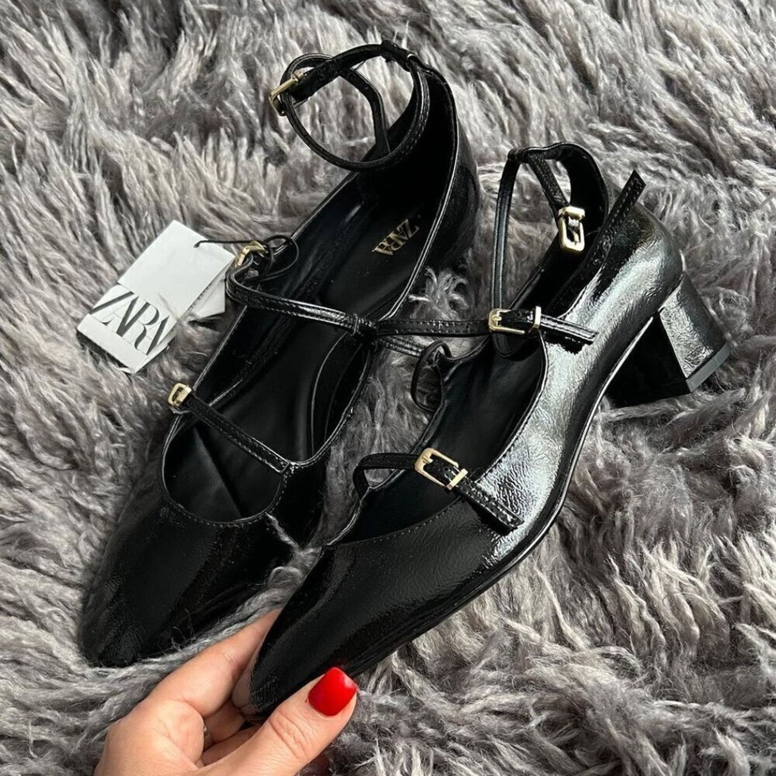 Zara ZARA BLOGGER FAVE!!! Faux Patent Leather Heels Size US 9 / IT 39 - 10 Thumbnail