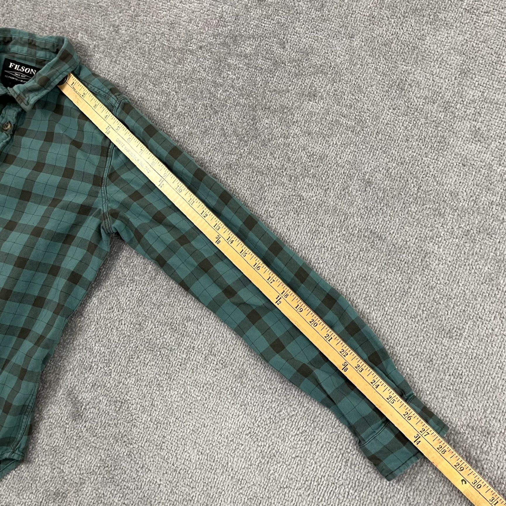 Filson Filson Flannel Shirt Womens Medium Green Gray Plaid Button Up L/S Hiking Outdoor Casual Shirt Women Regular Fit Size M / US 6-8 / IT 42-44 - 5 Thumbnail