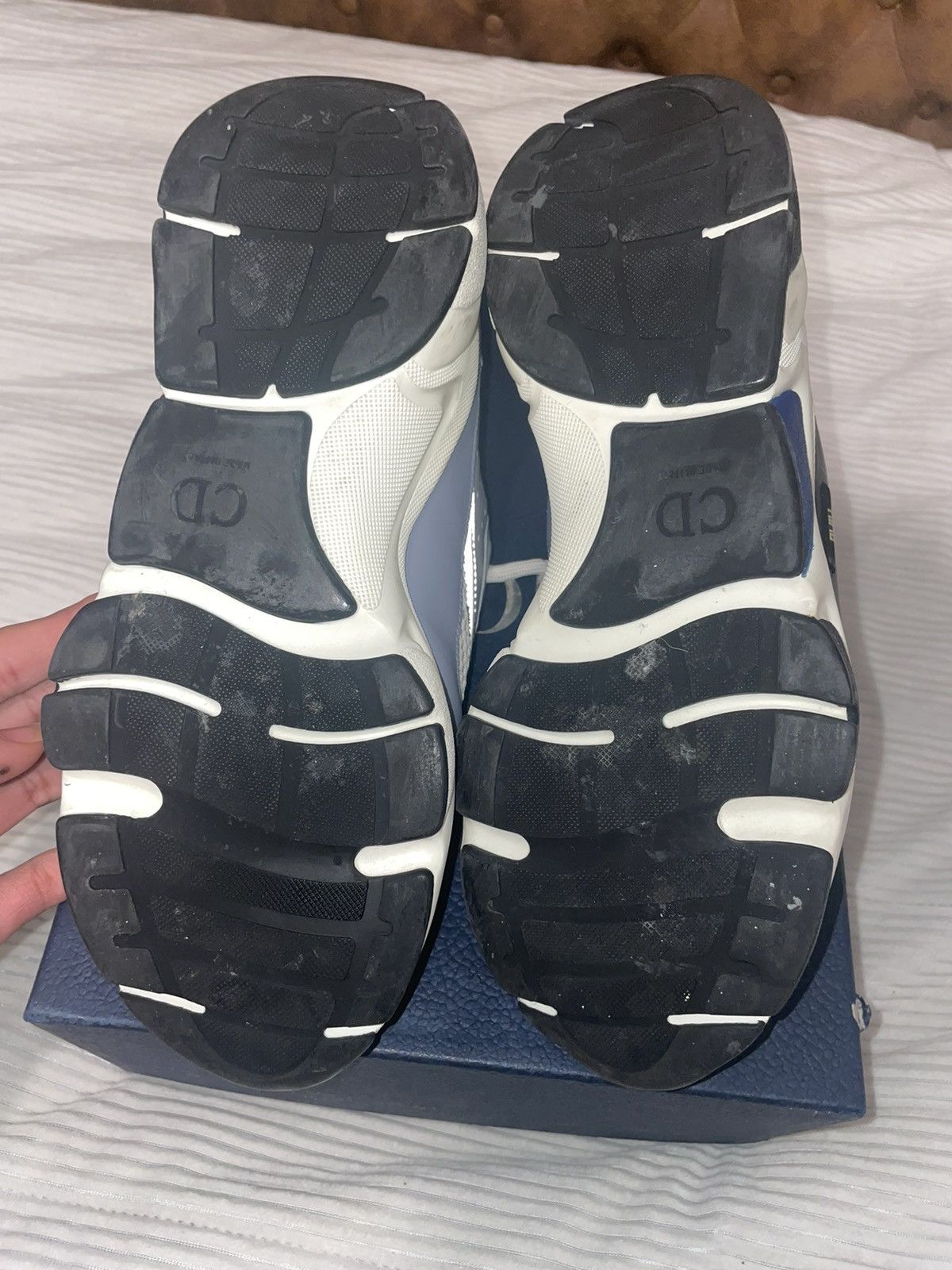 Dior Dior b30 sky blue b22 sneakers Size US 9 / EU 42 - 7 Thumbnail