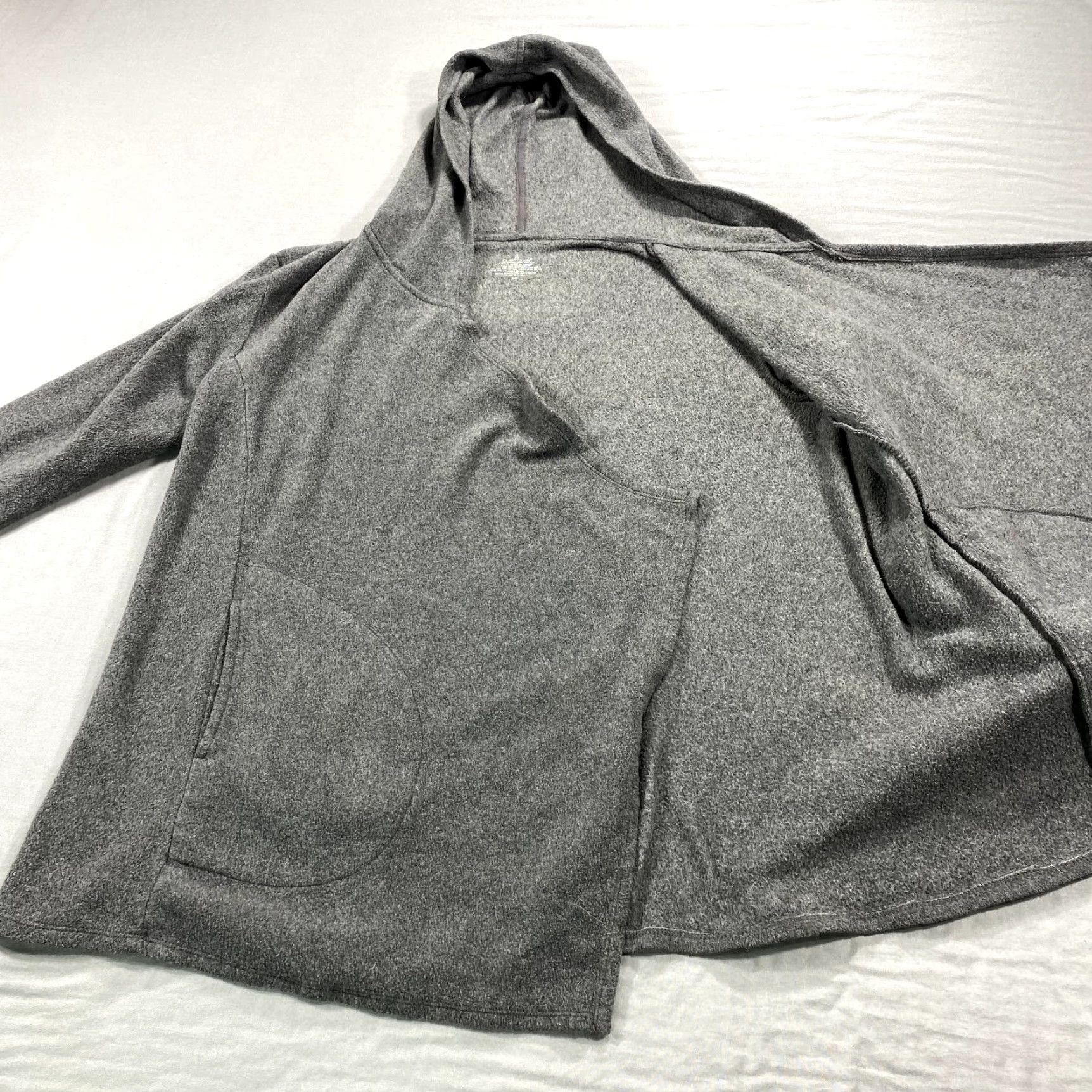 Vintage Cuddl Duds Hoodie Womens Small Gray Open Front Sweatshirt Stretch Comfort Size S / US 4 / IT 40 - 2 Thumbnail