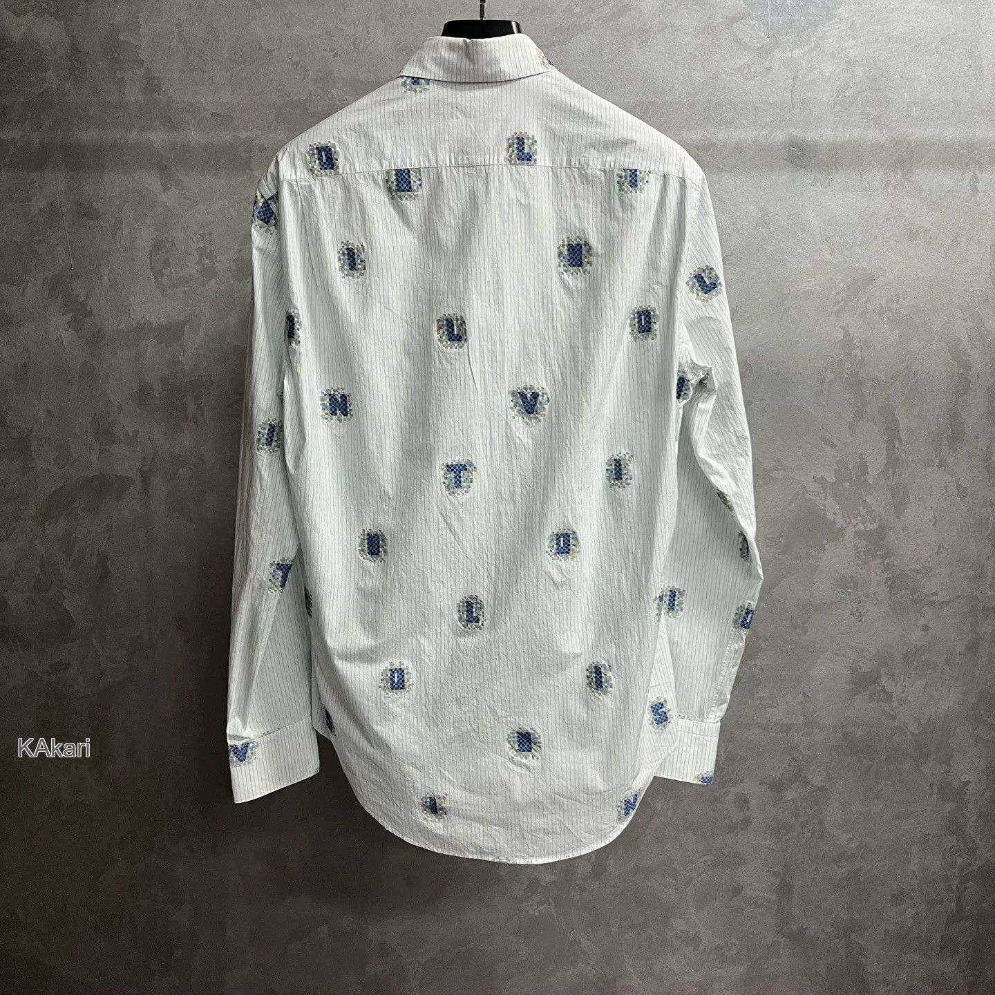Louis Vuitton Louis Vuitton White Letter Long-Sleeve Shirt Size US M / EU 48-50 / 2 - 5 Thumbnail