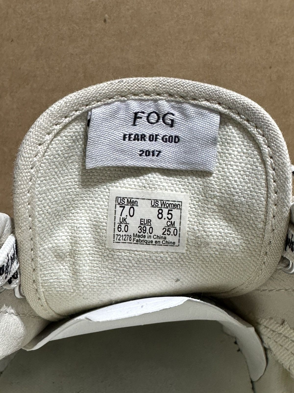 Fear of God × Vans Fear of God x Vans Era 95 DX White Black 1.0 Size US 7 / EU 40 - 9 Thumbnail