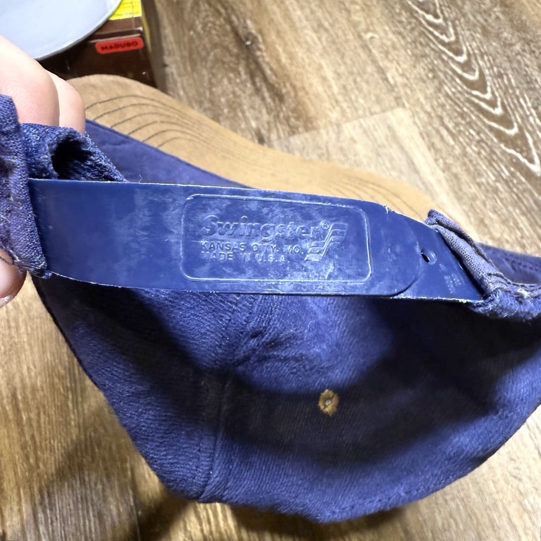 Vintage VINTAGE General Motors Company GMC Snapback Hat Navy Blue Suede Brown Tan 80s Swingster Men One Size Blue Car Dad Snapback Hats Mens Size ONE SIZE - 6 Thumbnail